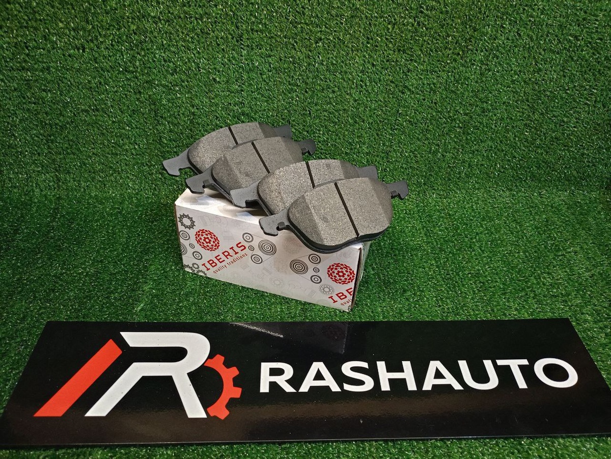 На фото: колодки тормозные передние Ford Focus 2 / Mazda 3 bk