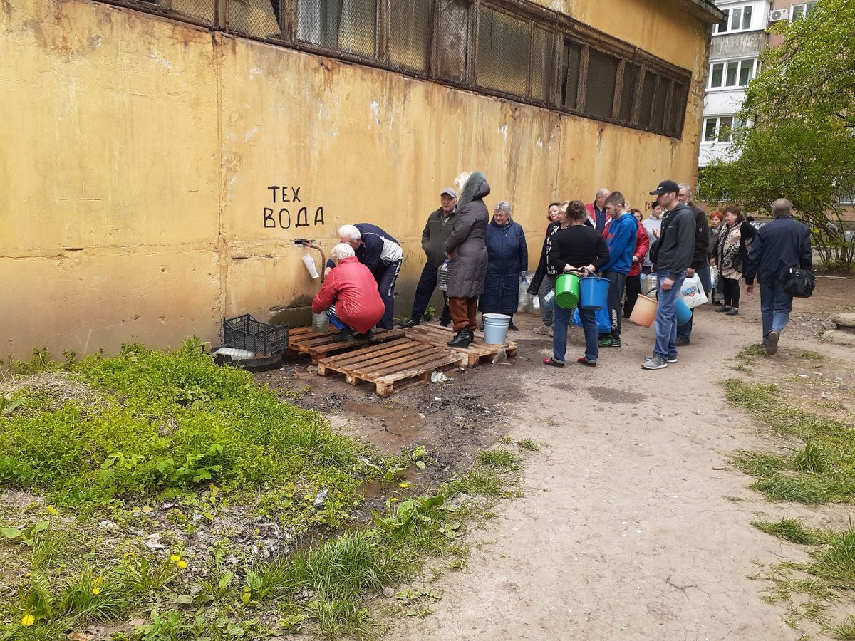 Где-то на врезке.