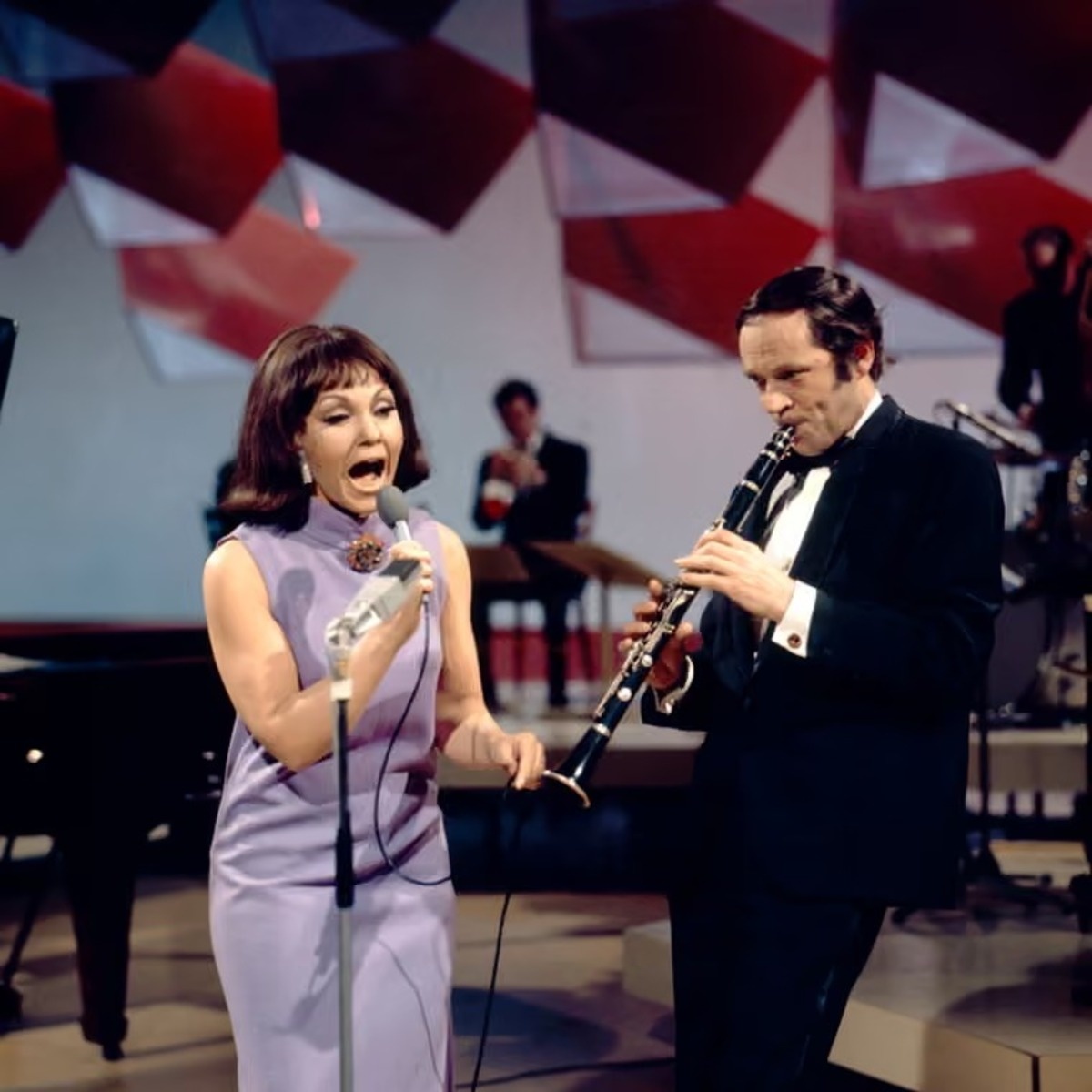 Клео Лэйн и Джон Данкуорт во время выступления в 1963 году. Фото: Дэвид Редферн/Redferns