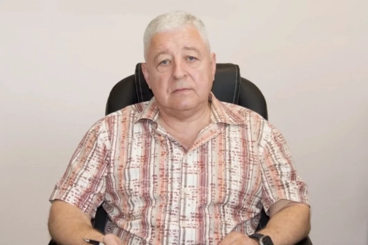    Путин наградил директора новосибирского спортцентра «Заря» медалью