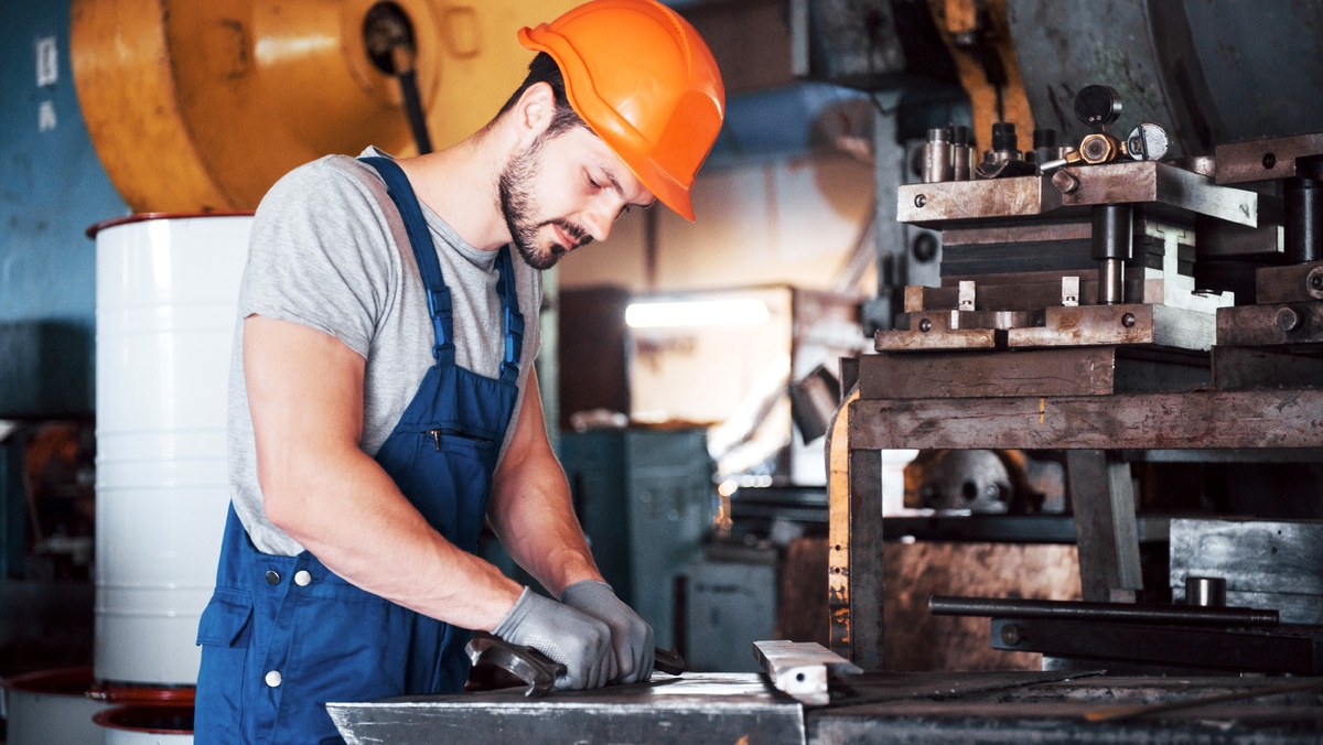    В Югре назвали самые востребованные профессии