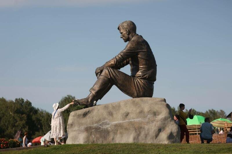 Листайте вправо, чтобы увидеть больше изображений