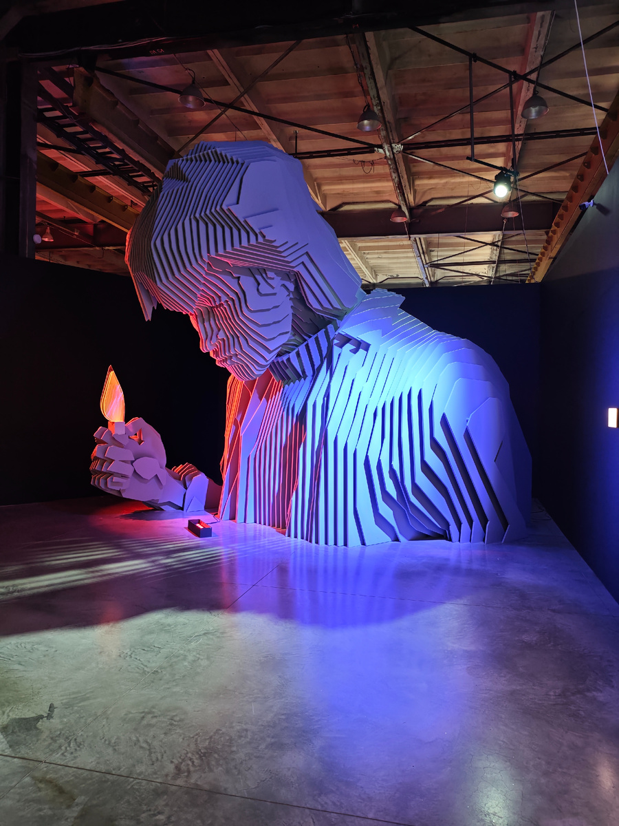 Выставка "В.Цой. Легенда". Севкабель порт. Фото автора.