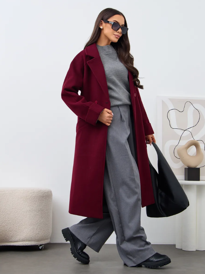 Пальто - то, что нужно каждой моднице осенью, особенно трендового цвета. На Wildberries нашла для Вас это замечательное пальто (Арт. 315688625)