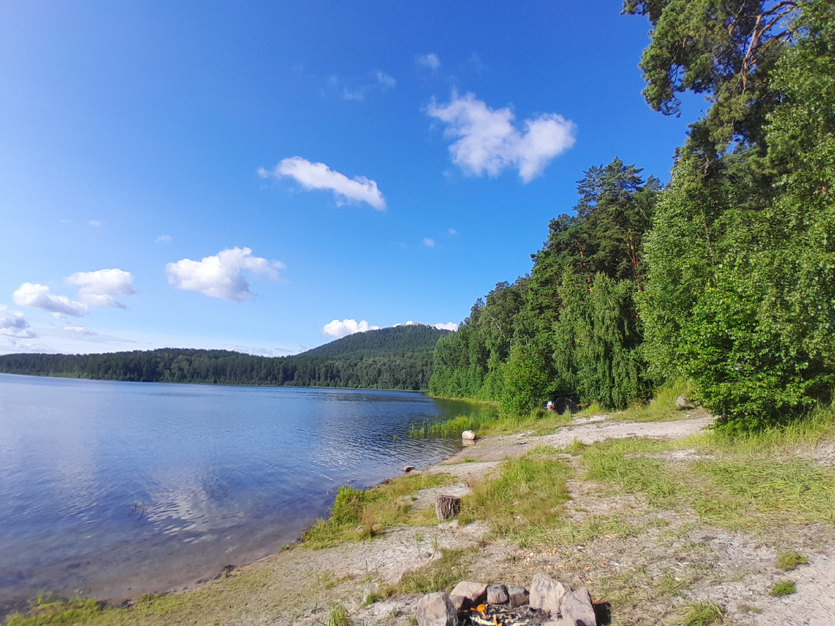 Берег Аракуля. Вдали Шихан.