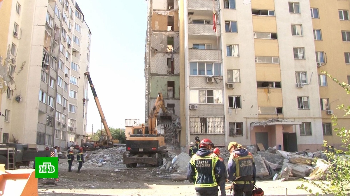    Число погибших при обрушении дома в Саратове выросло до семи