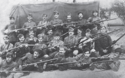 Армянские легионеры с Муса-Дага. 

Источник: Pattie S. P. The Armenian Legionnaires: Sacrifice and Betrayal in World War I. – Bloomsbury Publishing, 2018.