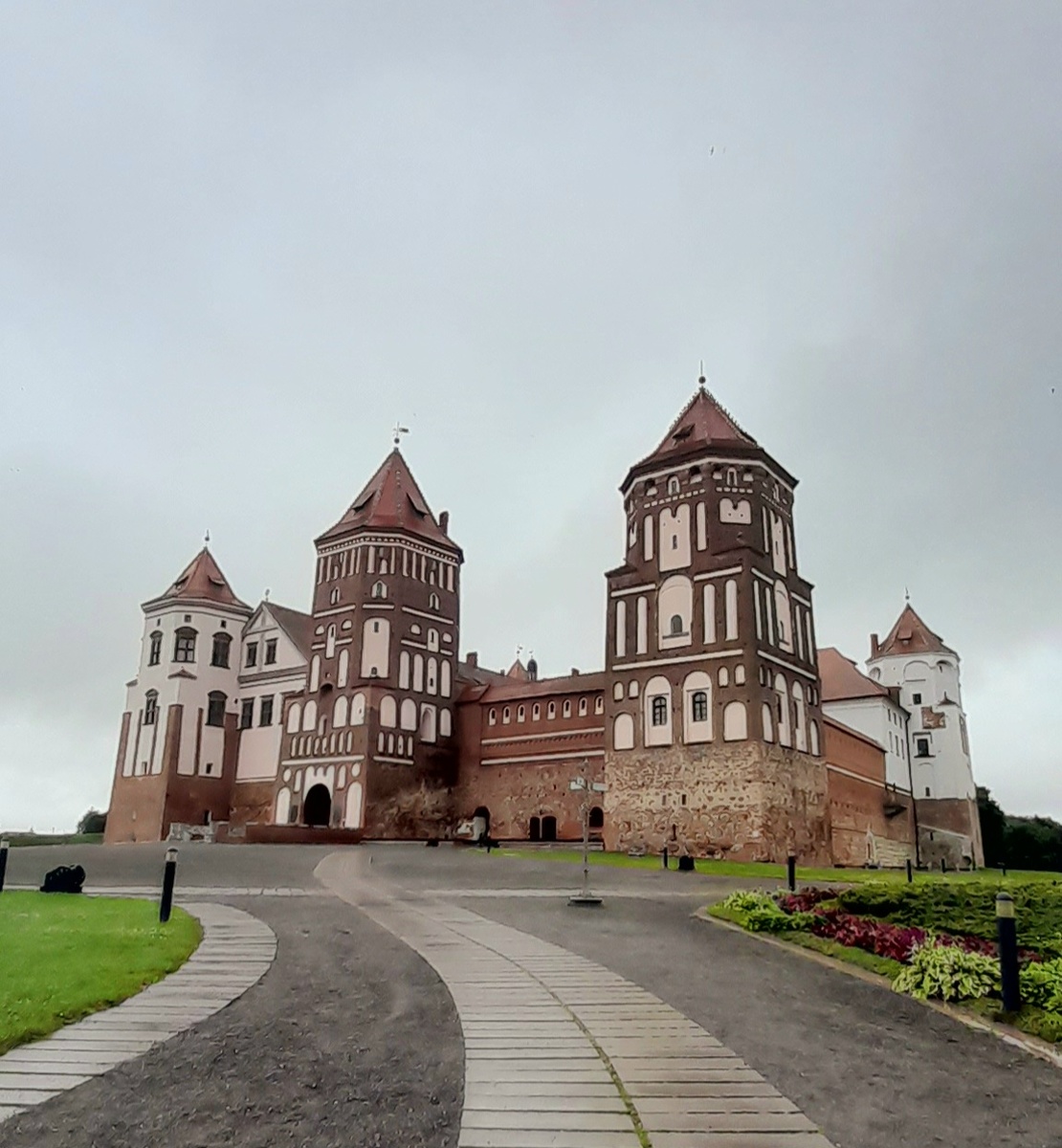 Мирский замок