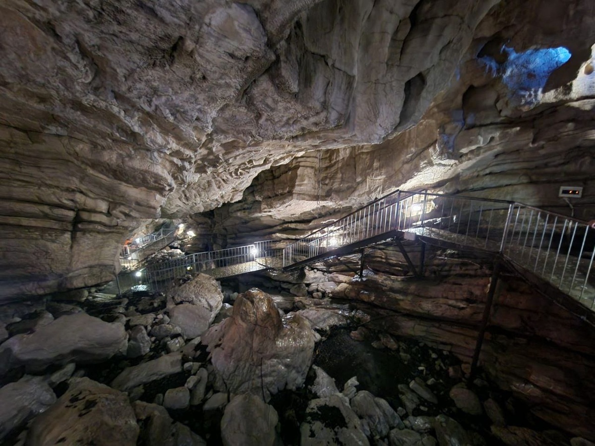 Воронцовские пещеры — объект культурного наследия России федерального значения. Находится на территории Сочинского национального парка.