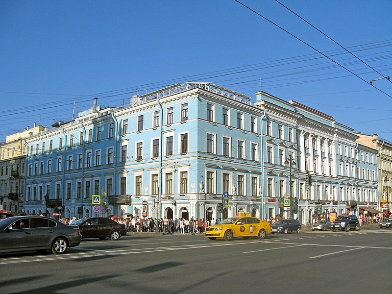Современный вид дома, где в 1830-е годы проводились маскарады.