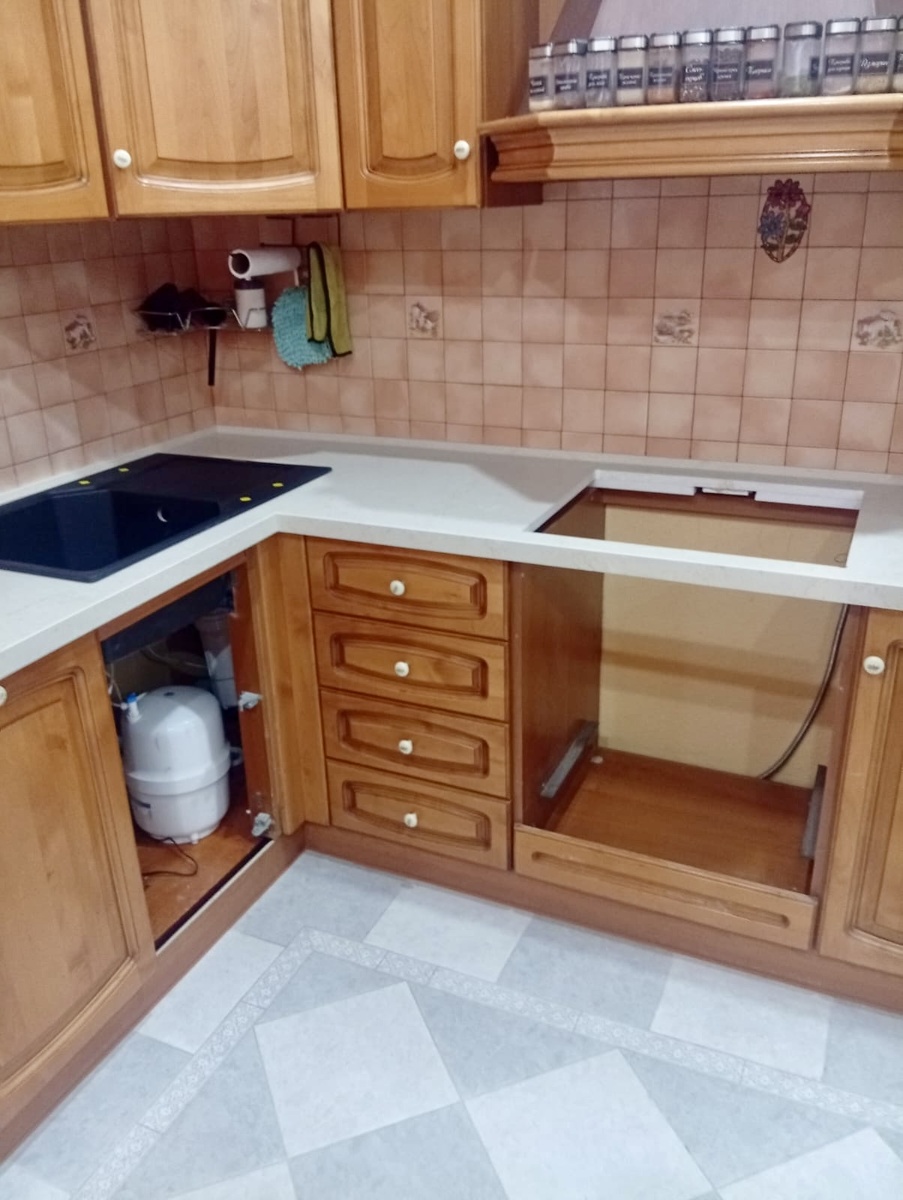 кварцевая столешница