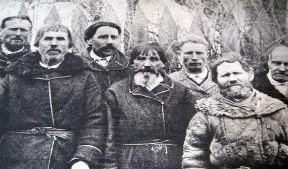 Крестьяне Гродненской губернии конца XIX-начало XX веков. Фото из архива отдела антропологии и экологии Института истории НАН Беларуси, взято из открытого доступа