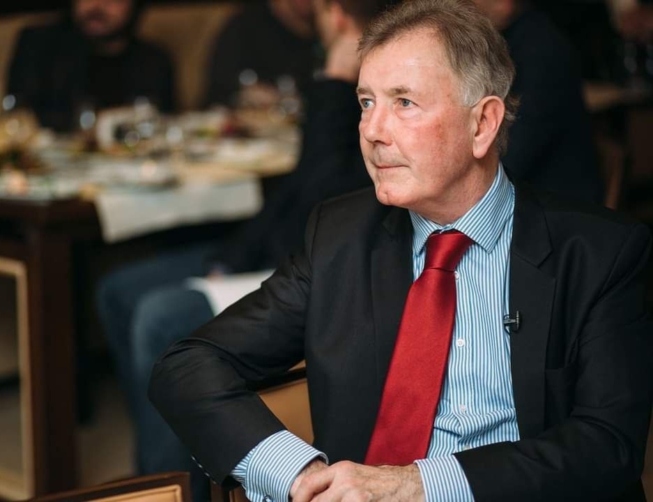 Джим МакЮэн.