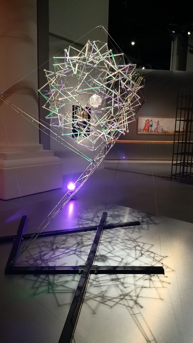 Художественная инсталяция(фото автора). 