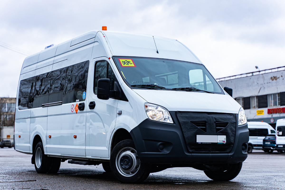 Аренда автобуса и микроавтобуса или минивэна с водителем в Москве и Подмосковье 2025