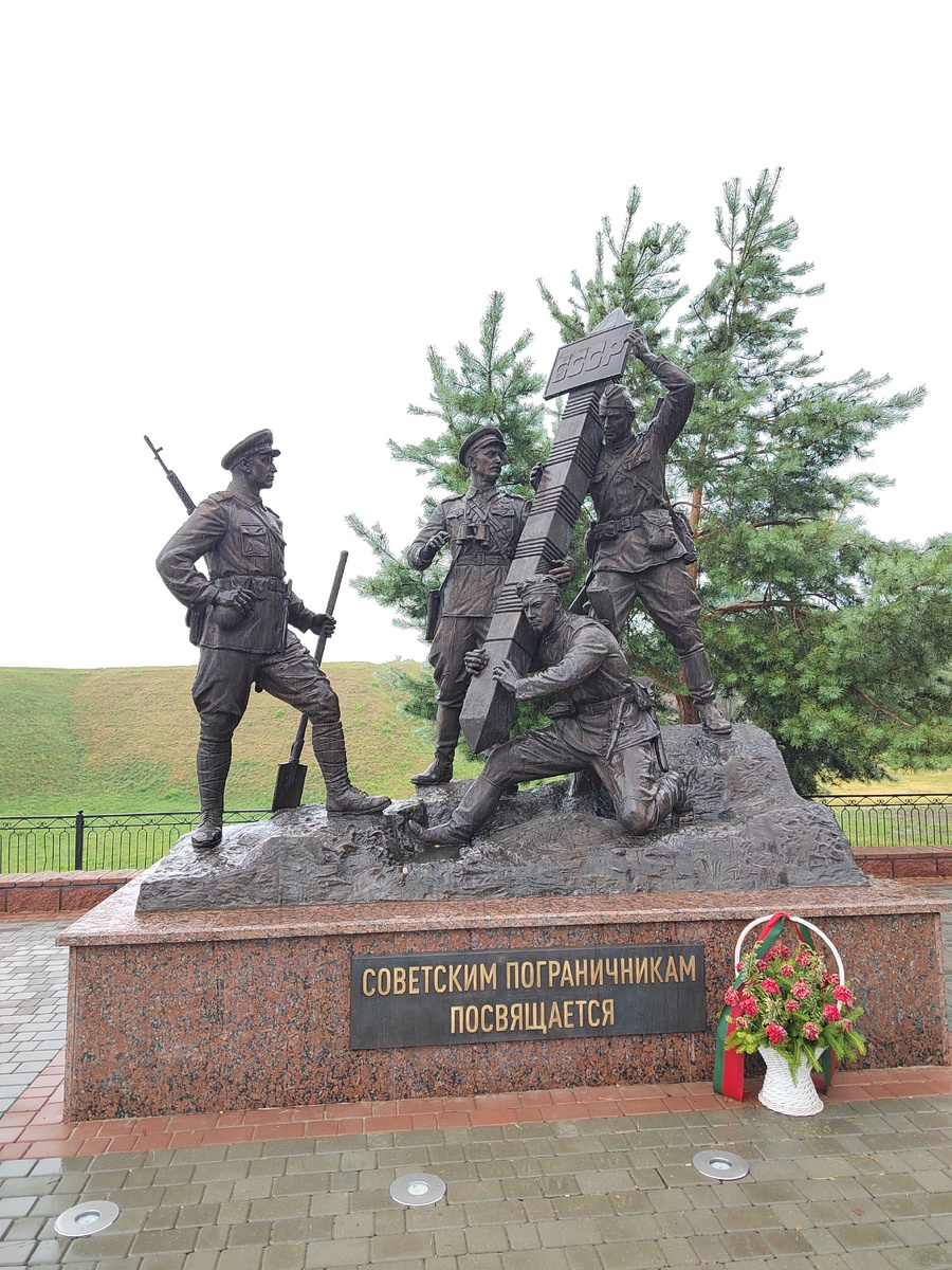  Брест. Памятник пограничникам. Фото: В. Алексеев