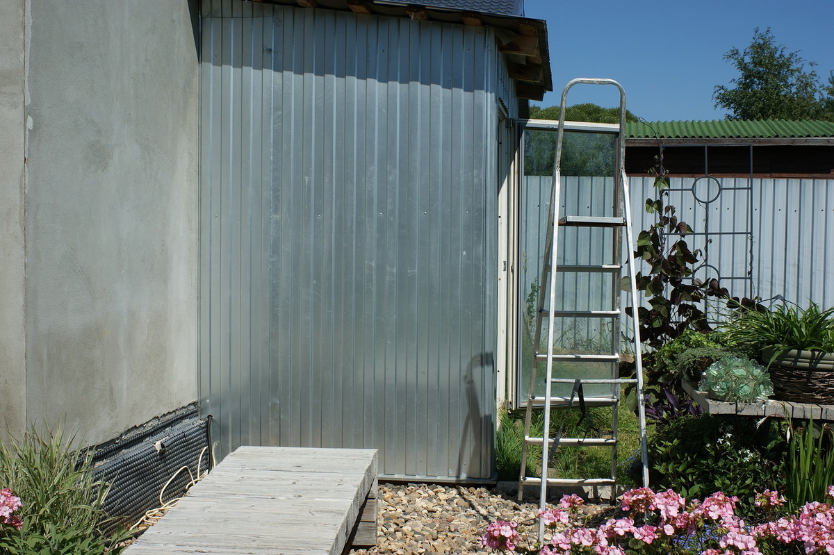 Взгляните последний раз на этот вид. Преображение начинается! 