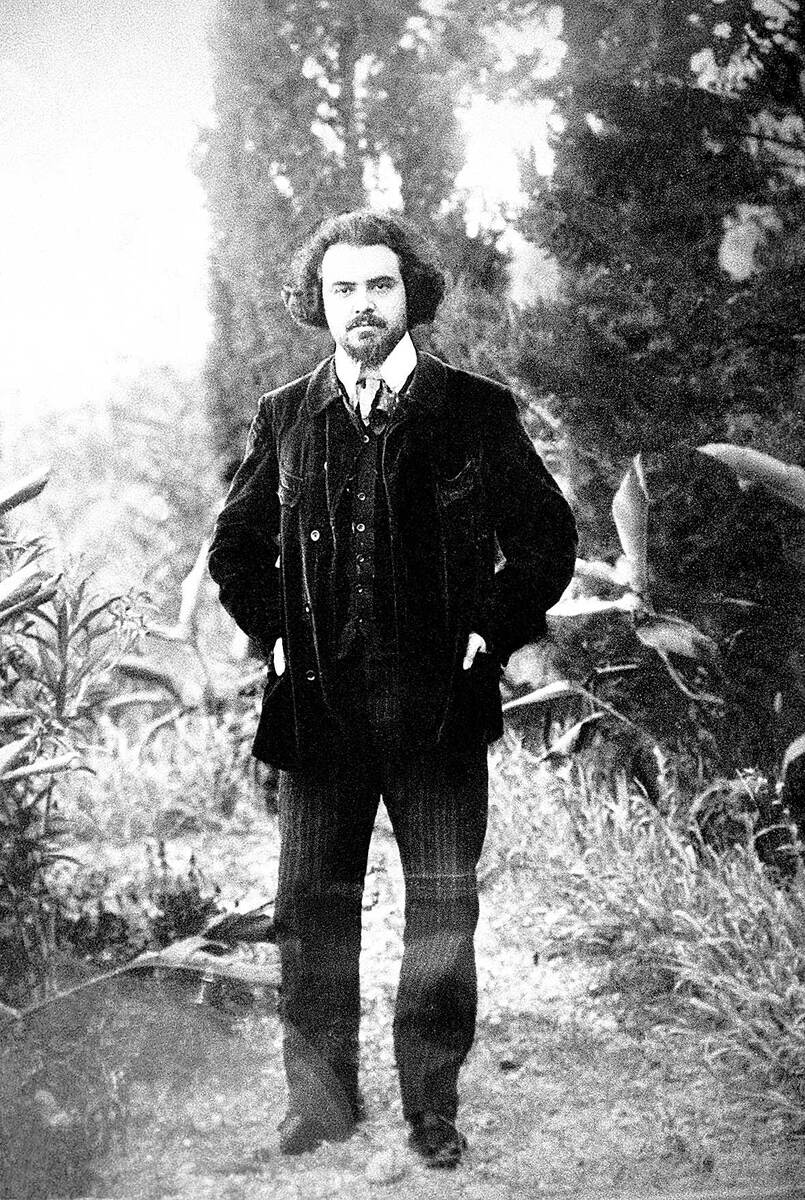 Фотография Николая Бердяева начала XX века. Строгий взгляд философа отражает внутреннюю собранность и аристократическую отрешённость