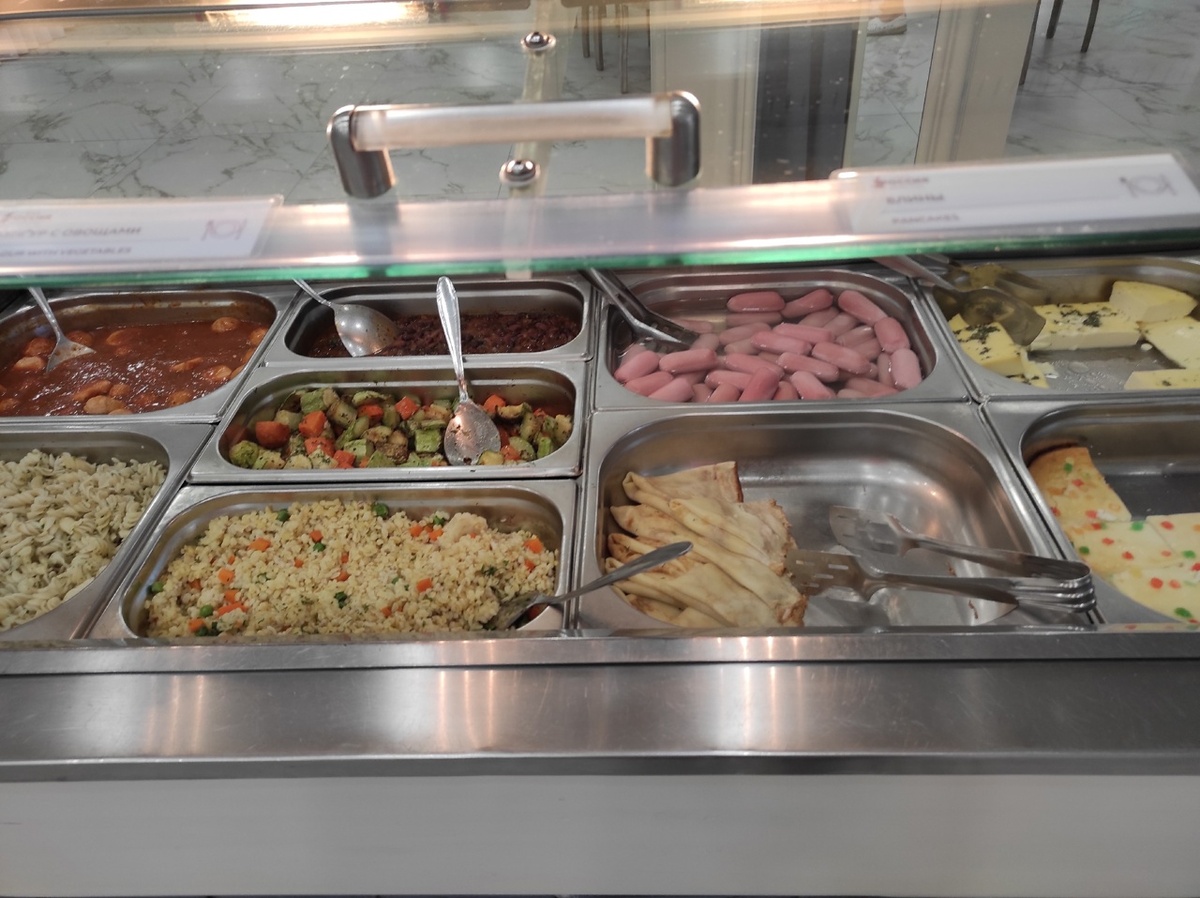 Здесь еда для плотного завтрака