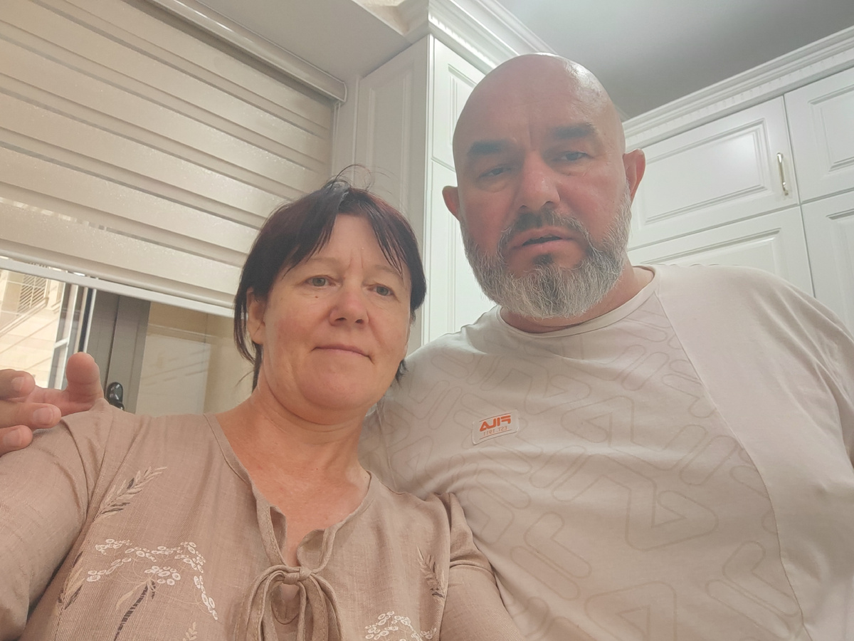 Мы даже в одной цветовой гамме.