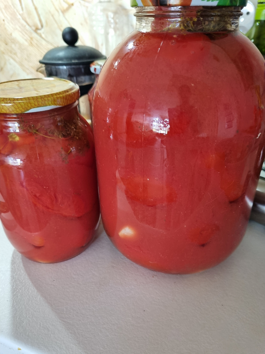 Удивительное для меня - красные помидоры!