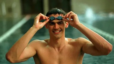 Александр Попов — человек, который превратил бассейн в поле боя. 