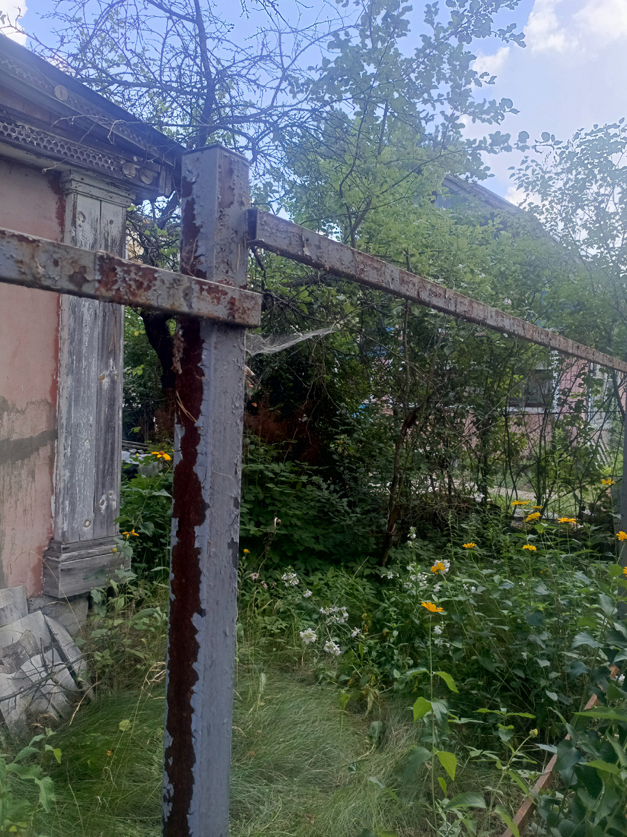 Сняли профнастил