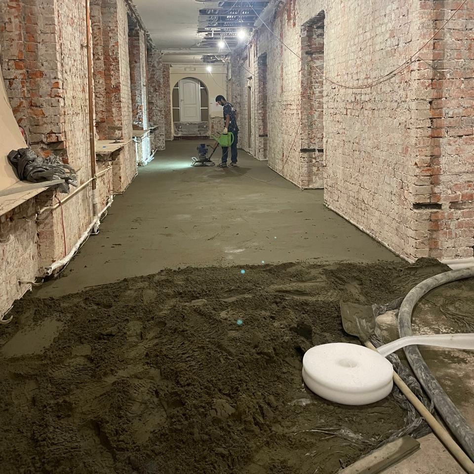 Стяжка - с неё всё начинается и на неё всё будет опираться... (листайте карусель)