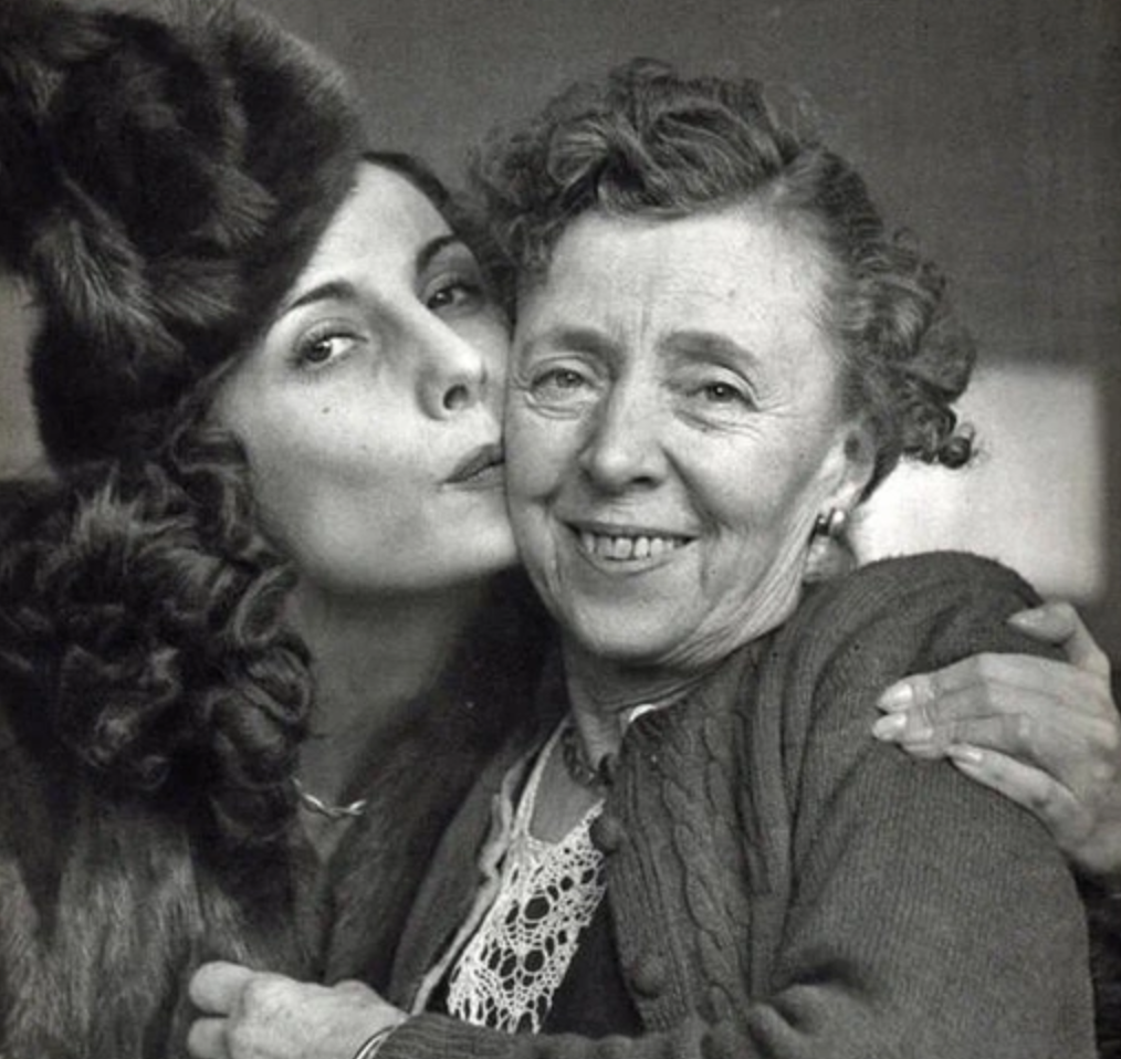 Тамара Туманова с Ольгой Преображенской