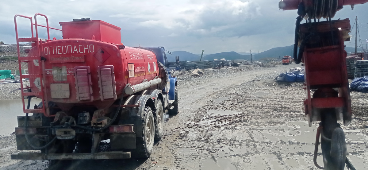 Вахтовый сервис: Сам приедешь, сам заправишь, сам спасибо скажешь!