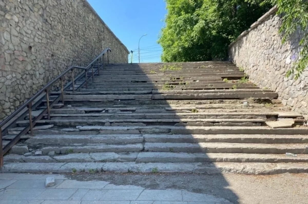    Стартовал ремонт лестницы у станции «Речной вокзал» в Новосибирске