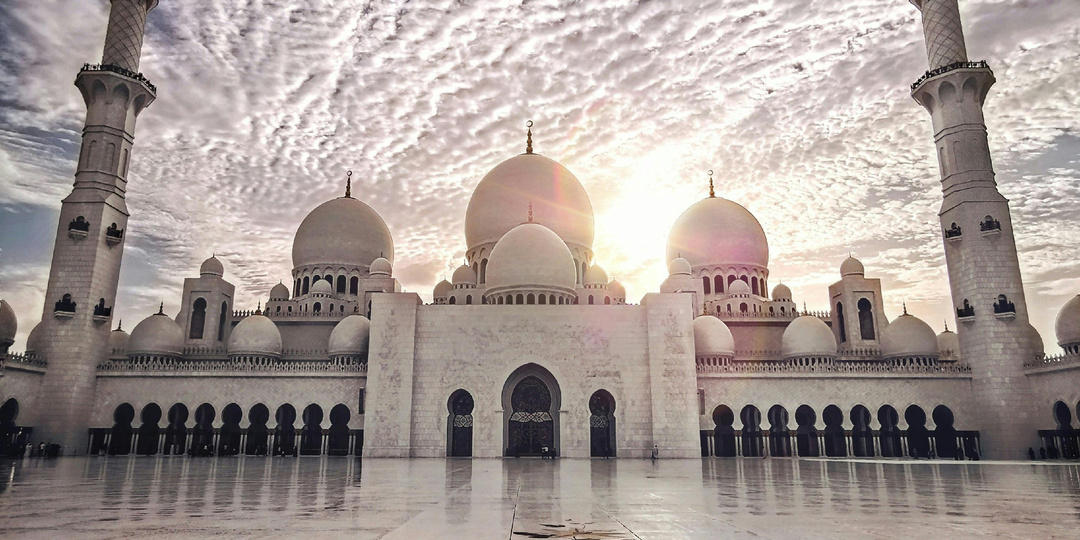 Абу Хурайра (да будет доволен им Аллах) передал