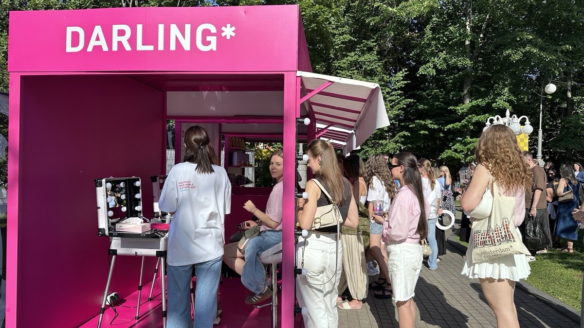 Локация Darling на фестивале Chess&Jazz 2025. Фото: Ladies Night