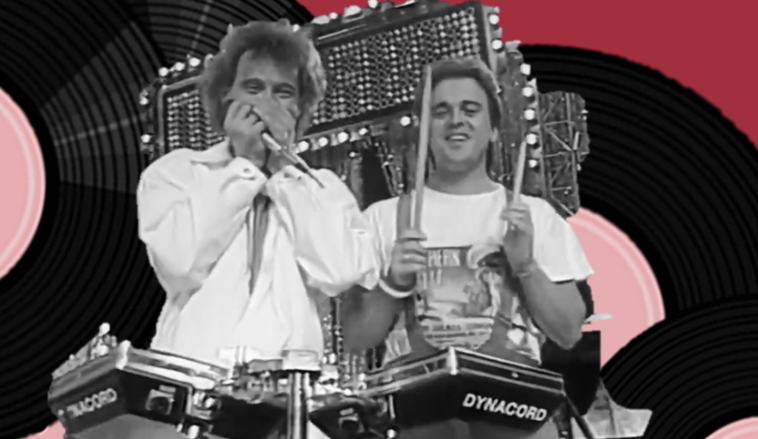 Александр Добрынин и Юрий Андреев (Весёлые ребята).