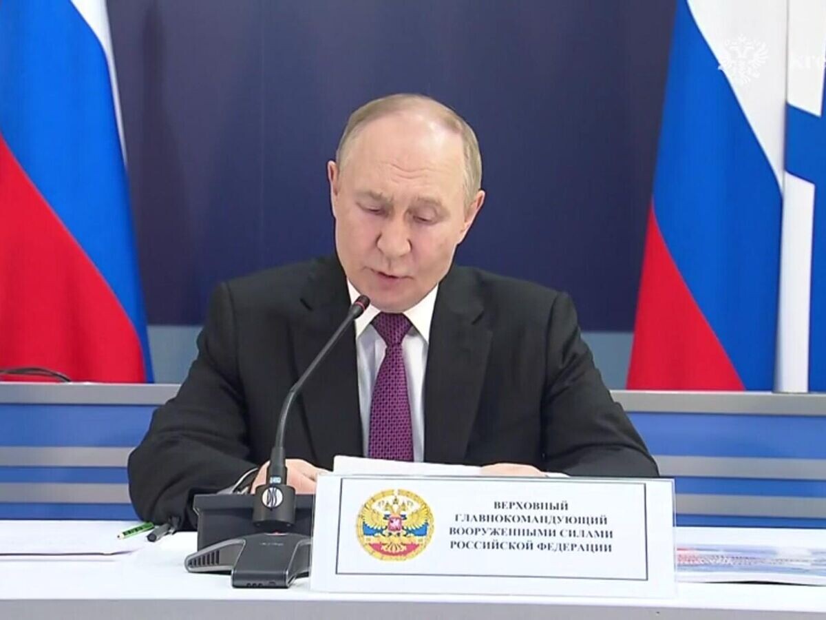    Обращение Путина к участникам оперативных учений «Июльский шторм»© Пул