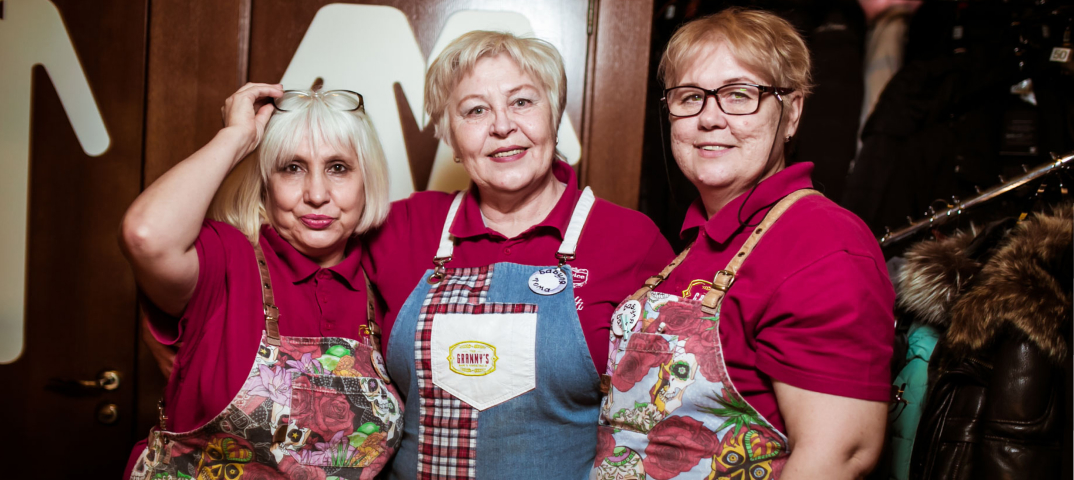 Granny’s bar📷Сотрудницы Granny’s bar