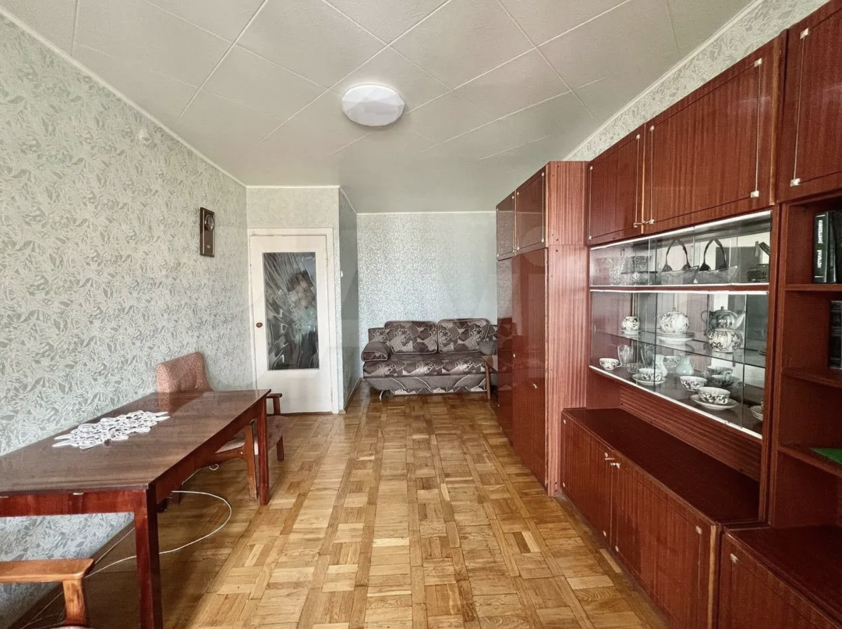 Требует, конечно, ремонта.