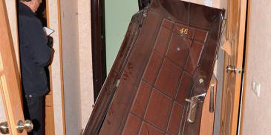 Что будет с тамбурными дверями на этажах в 2025 году: снос или штрафы?