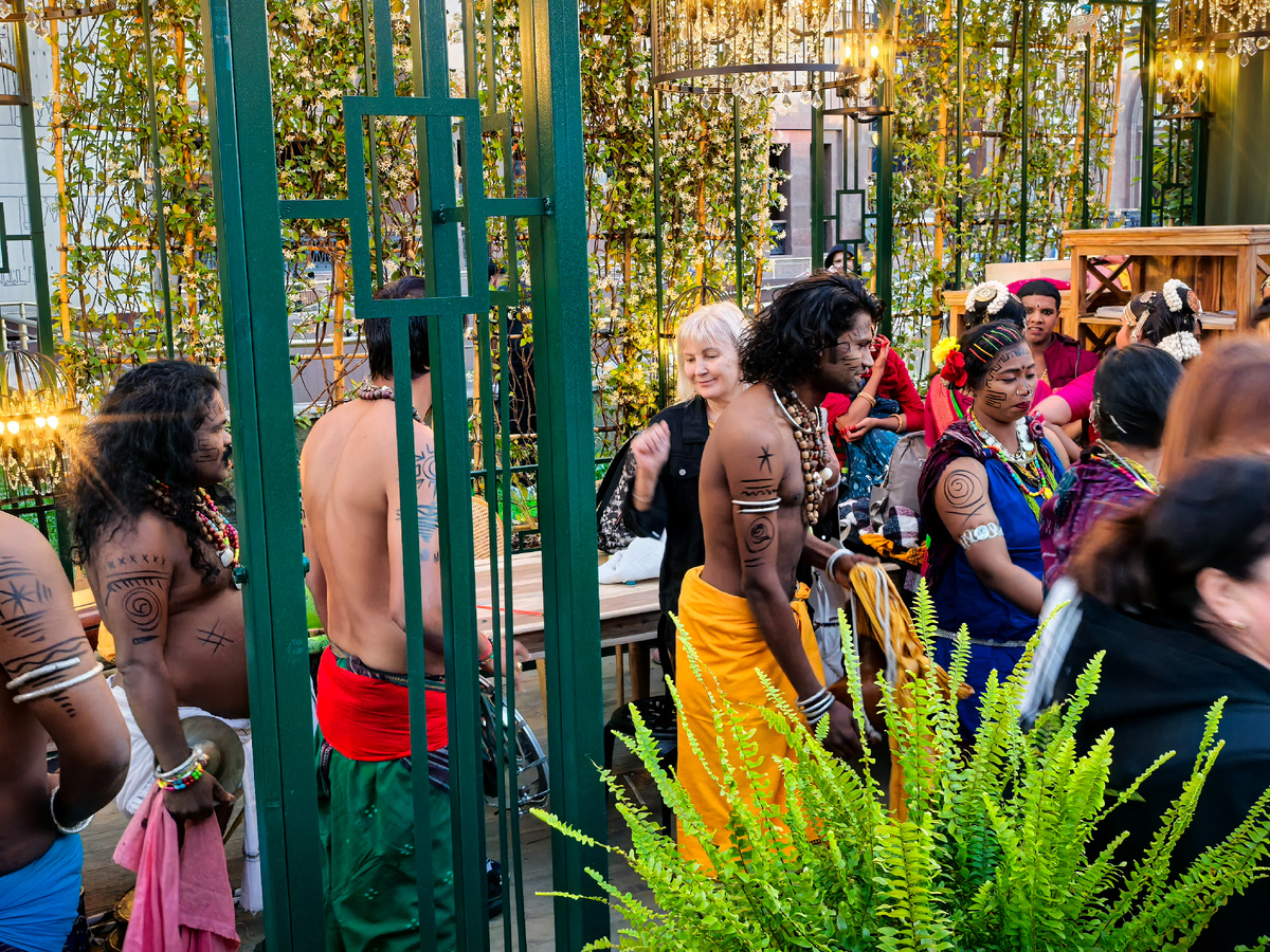 Музыканты готовятся к выступлению