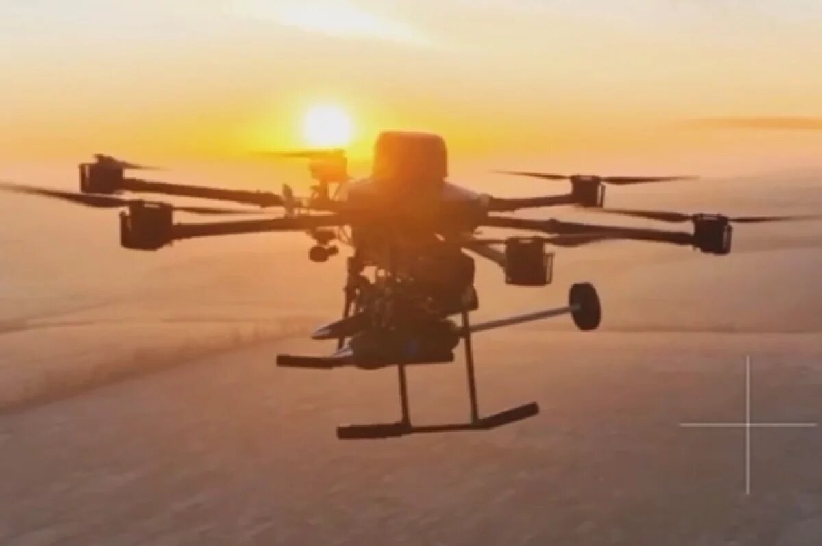    Кондратьев: летящие из Украины БПЛА могут приземляться в России