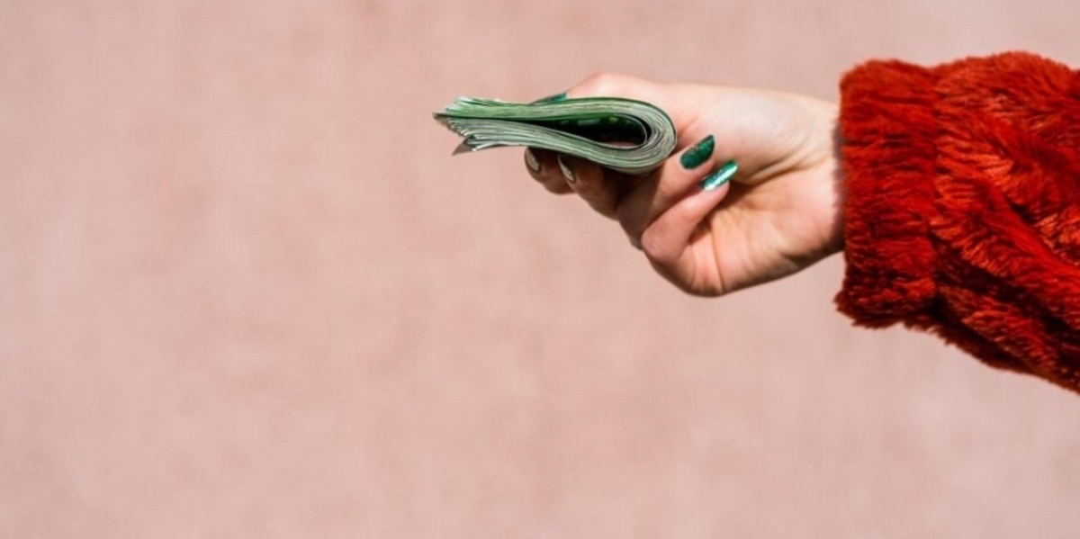    Мать-мошенница и кухонный топорик: курянка — фигурант сразу двух уголовных дел