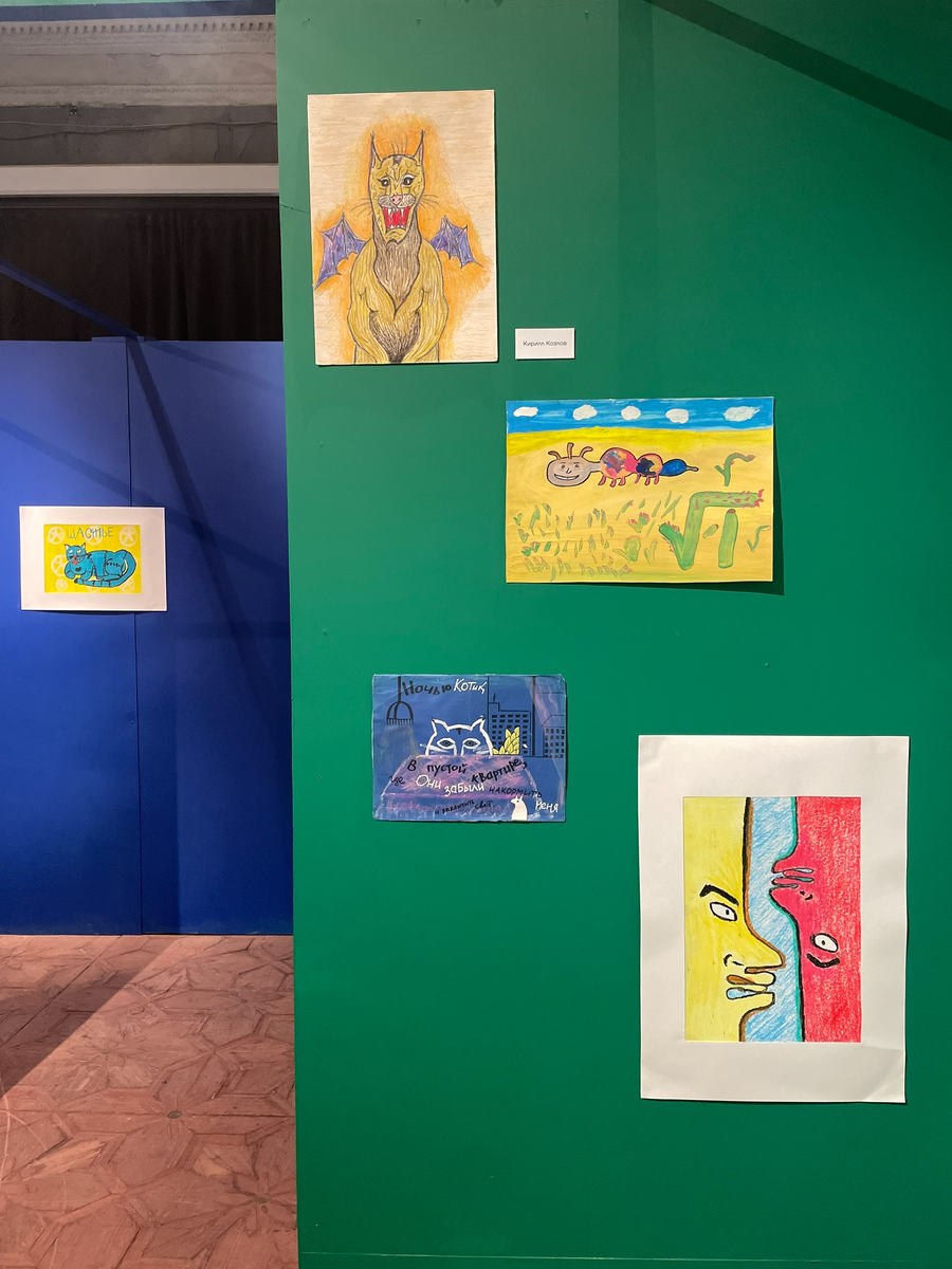 Выставка «Искусство «Пряжки»», пространство «Третье место»