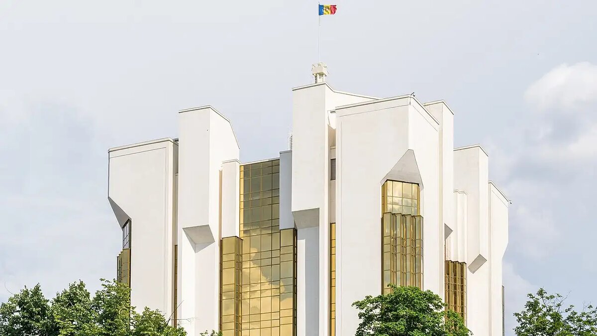    Президентский дворец в Кишиневе