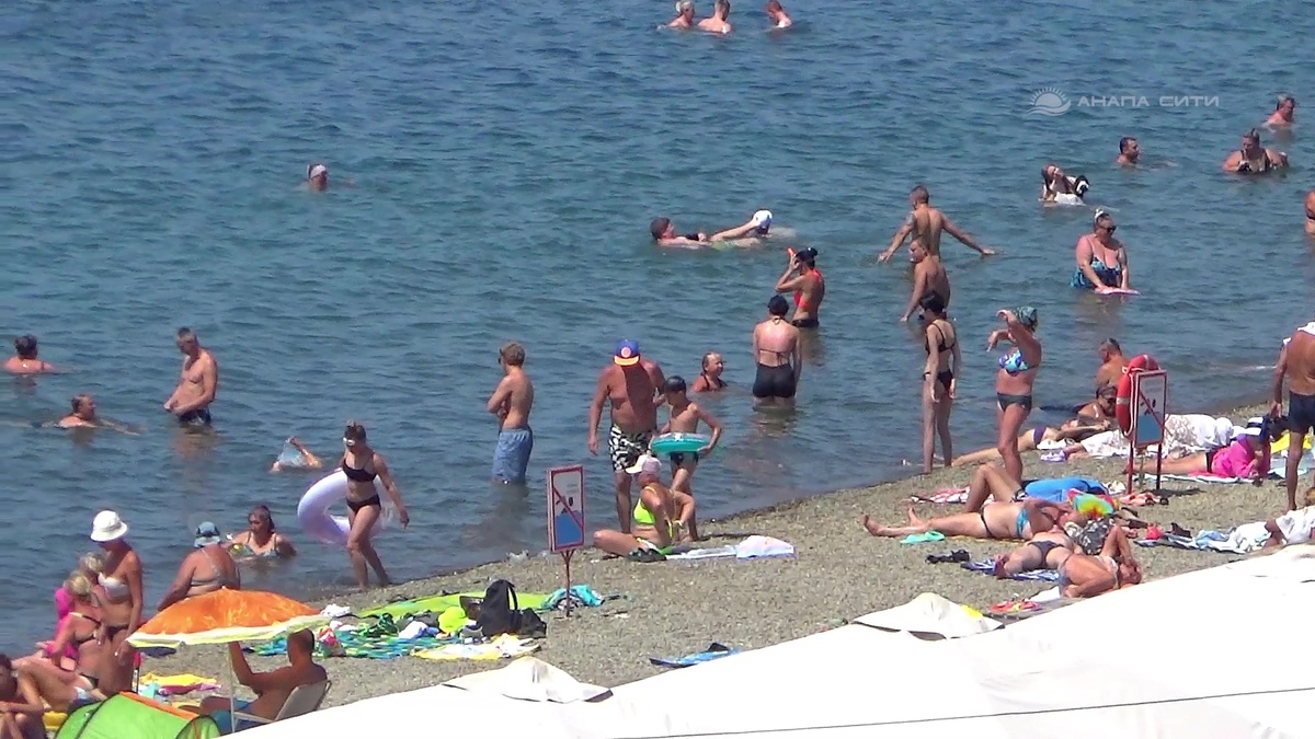 Анапа. Берег моря в Малой бухте 27.07.25