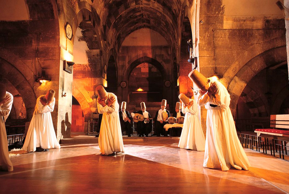 Танец дервишей в Каппадокии