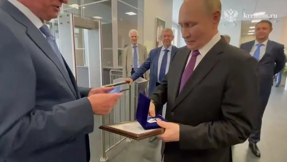    Фото: скриншот из видео пресс-службы Кремля.