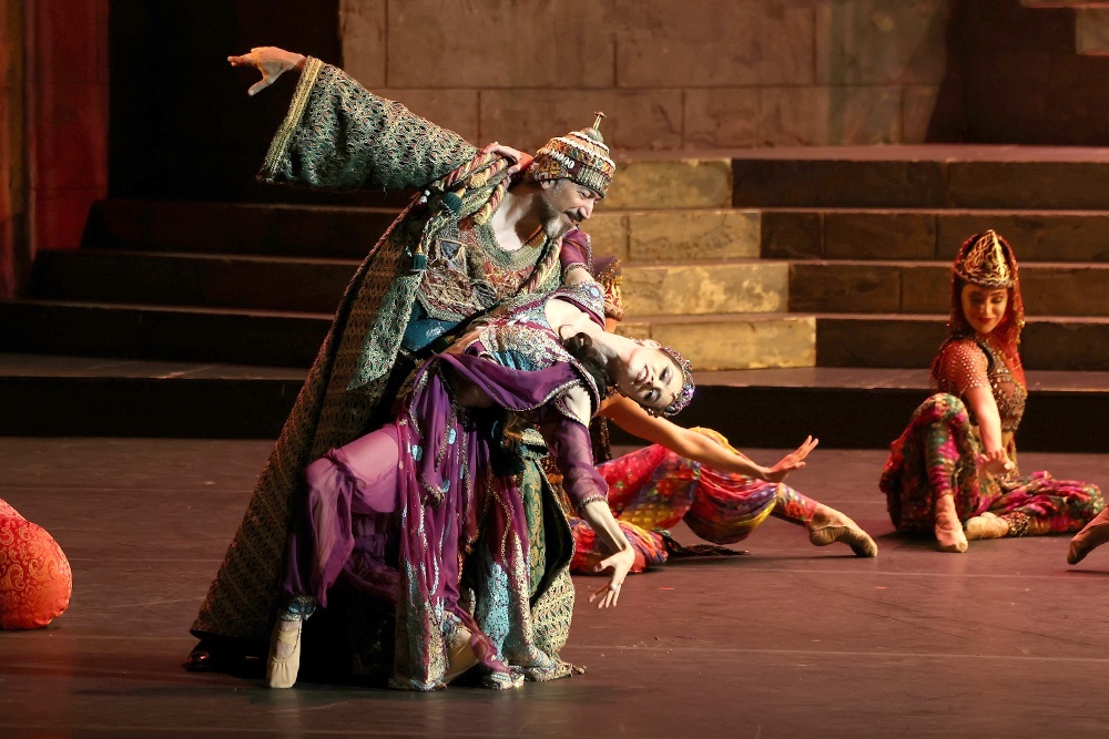    Алла Четверикова