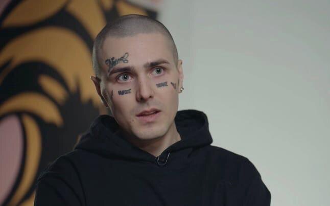    Рэпер Face (Иван Дремин)*