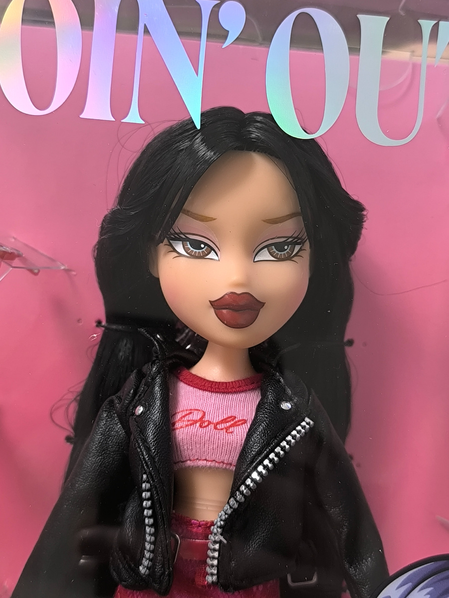 Bratz goin out! Jade