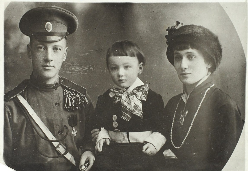 Николай Гумилёв, Лев Гумилёв, Анна Ахматова